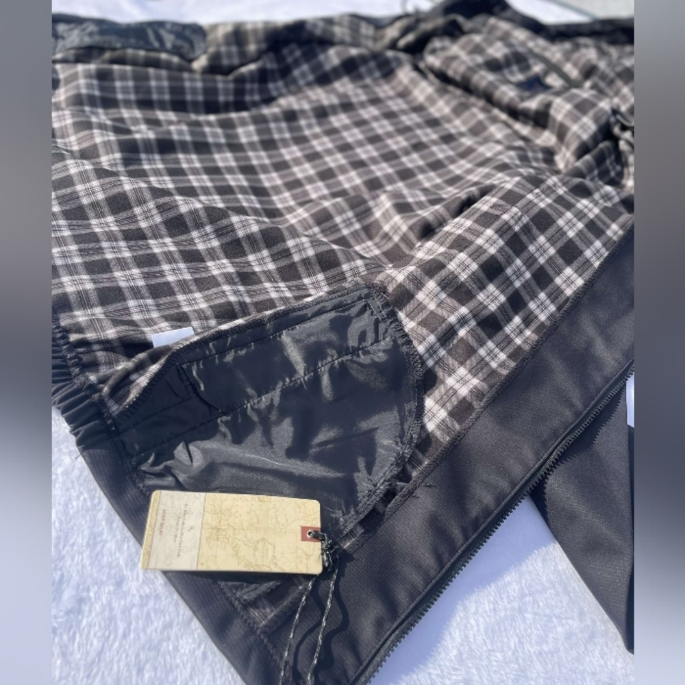 Performance Jacket - Picture 3 of 5